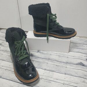 CAT Footwear 'Hub Fur' Black Patent/Nubuck Leather Fur Cuff Boot womans SZ 8M